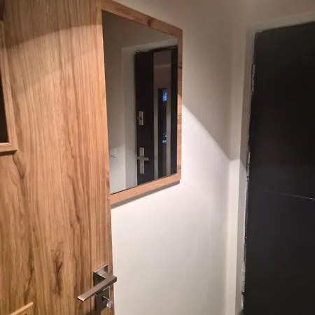 Domcek Pod Salasom Finska Sauna A Kupacia Kada Casa de Férias Zliechov