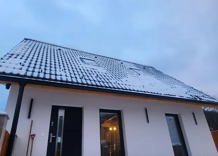 Domcek Pod Salasom Finska Sauna A Kupacia Kada Zliechov