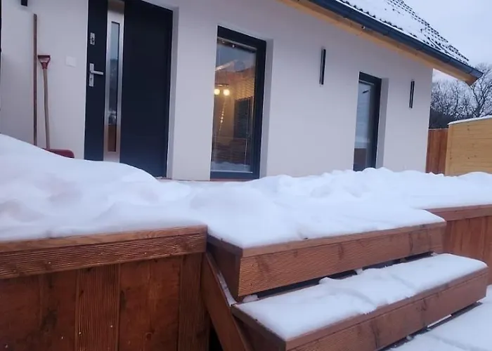 Holiday home Domcek Pod Salasom Finska Sauna A Kupacia Kada Zliechov